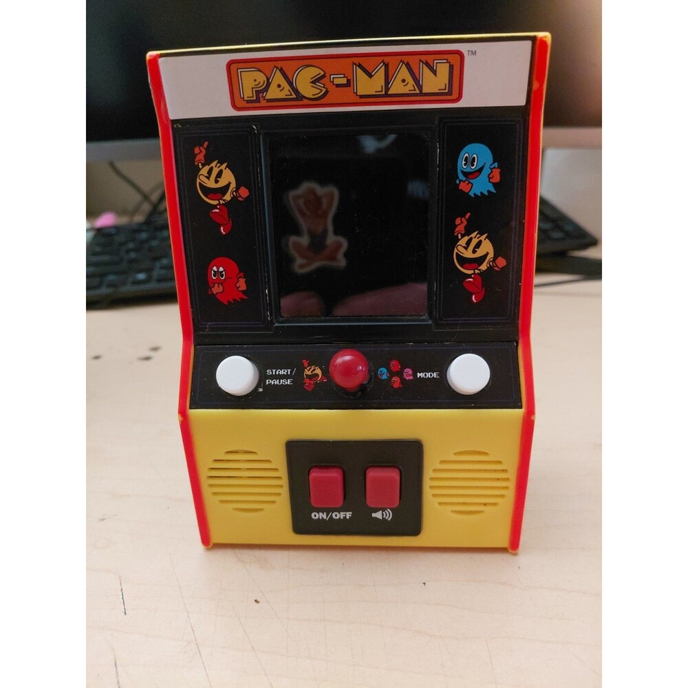 Bandai Namco 2019 Mini PAC MAN Handheld Arcade / Retro Video Machine Game - EUC